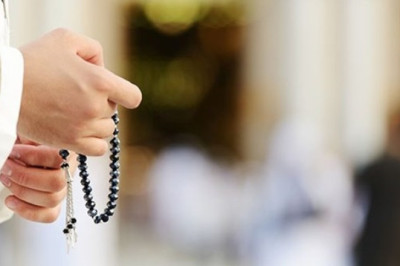 ZİKİR ALLAH (c.c.) ADIYLA HAREKET ETMEKTİR